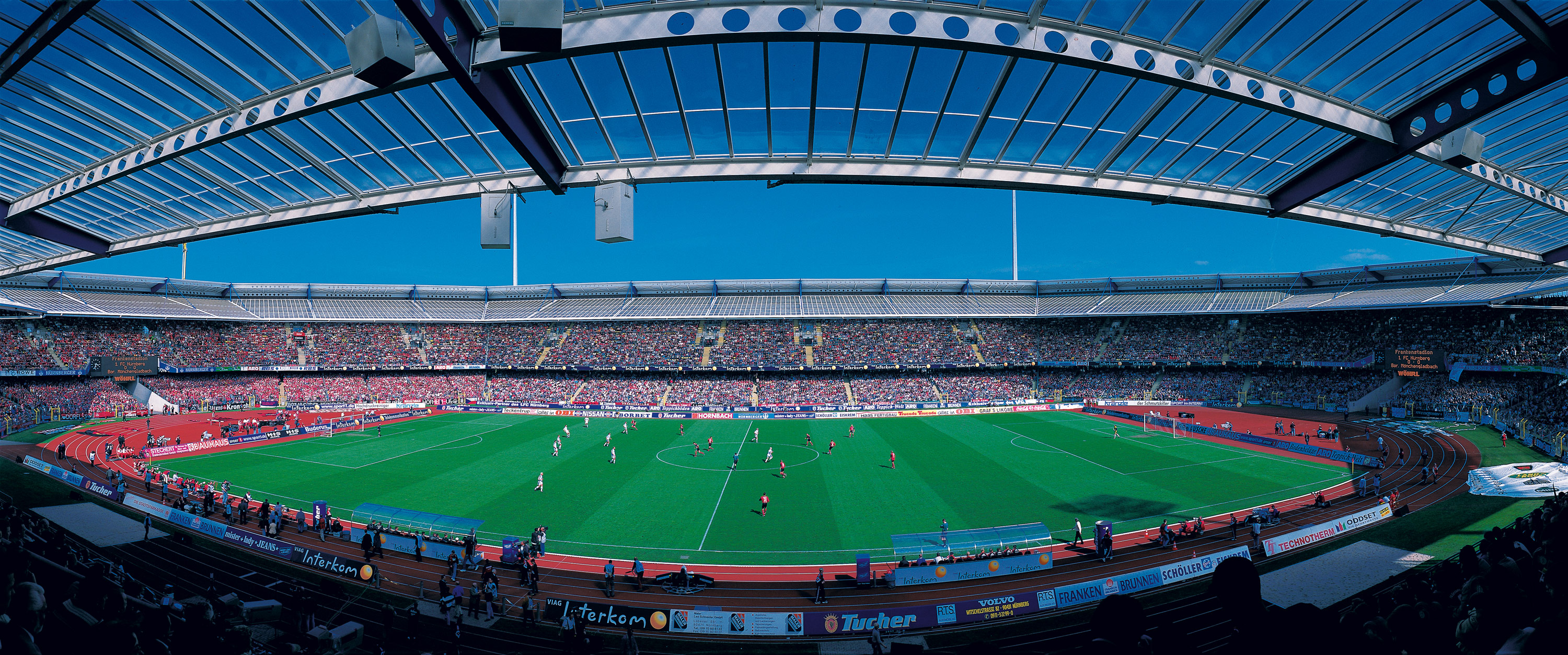 <span  class="uc-style-42583887972" style="font-family:'Open Sans';font-size:26px;color:#ffffff;">1999 Panoramablick im Frankenstadion</span>